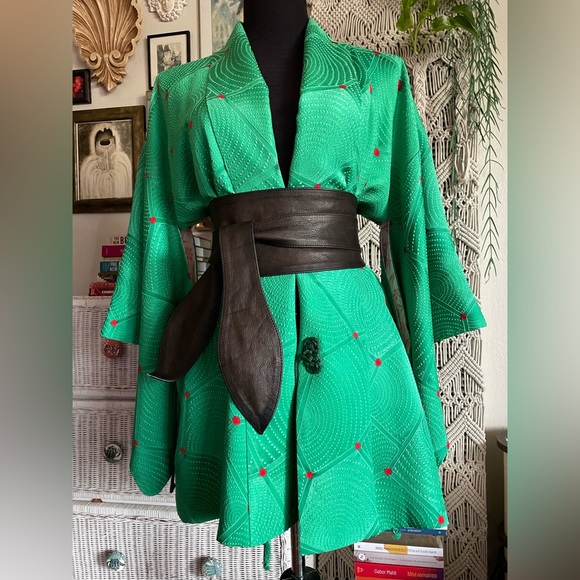 Green Silk Haori Kimono - Picture 8 of 14